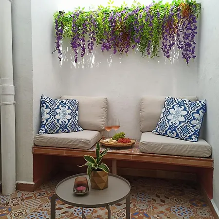 Mariposita Malaga, New Historic City Centre With Private Patio Apartment *